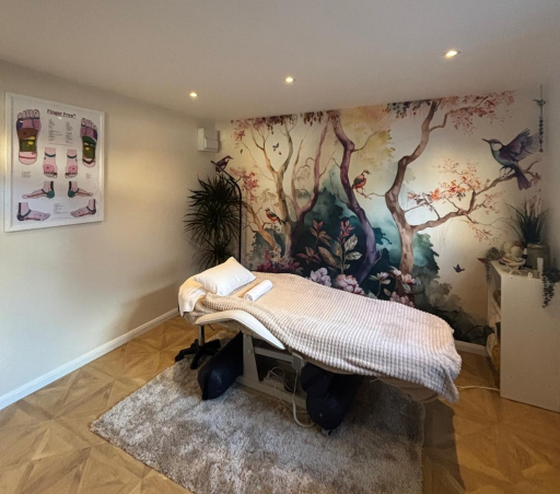 Heal Your Soul Studio 02 1766085879 Medium